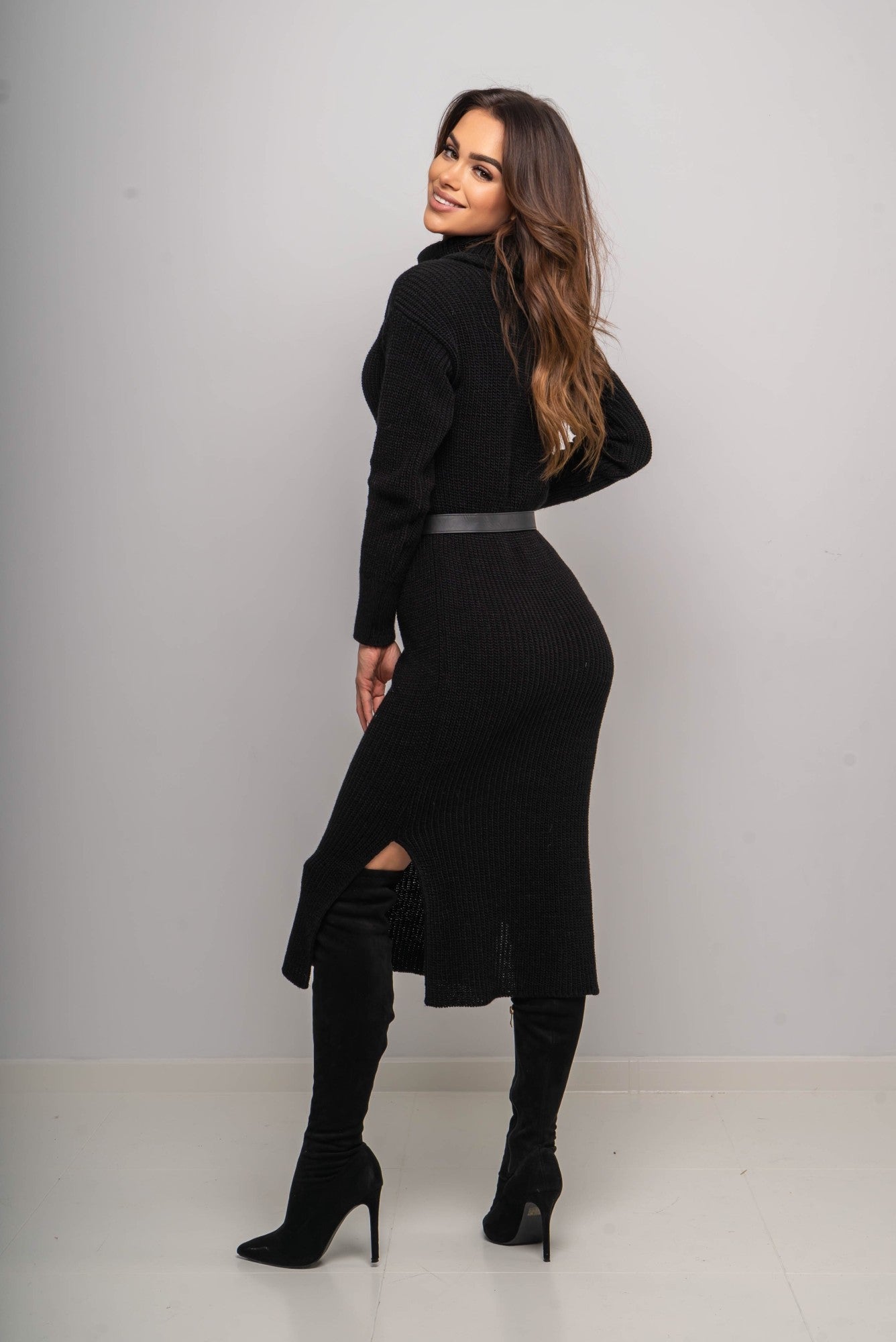 Pletené šaty Leya čierne