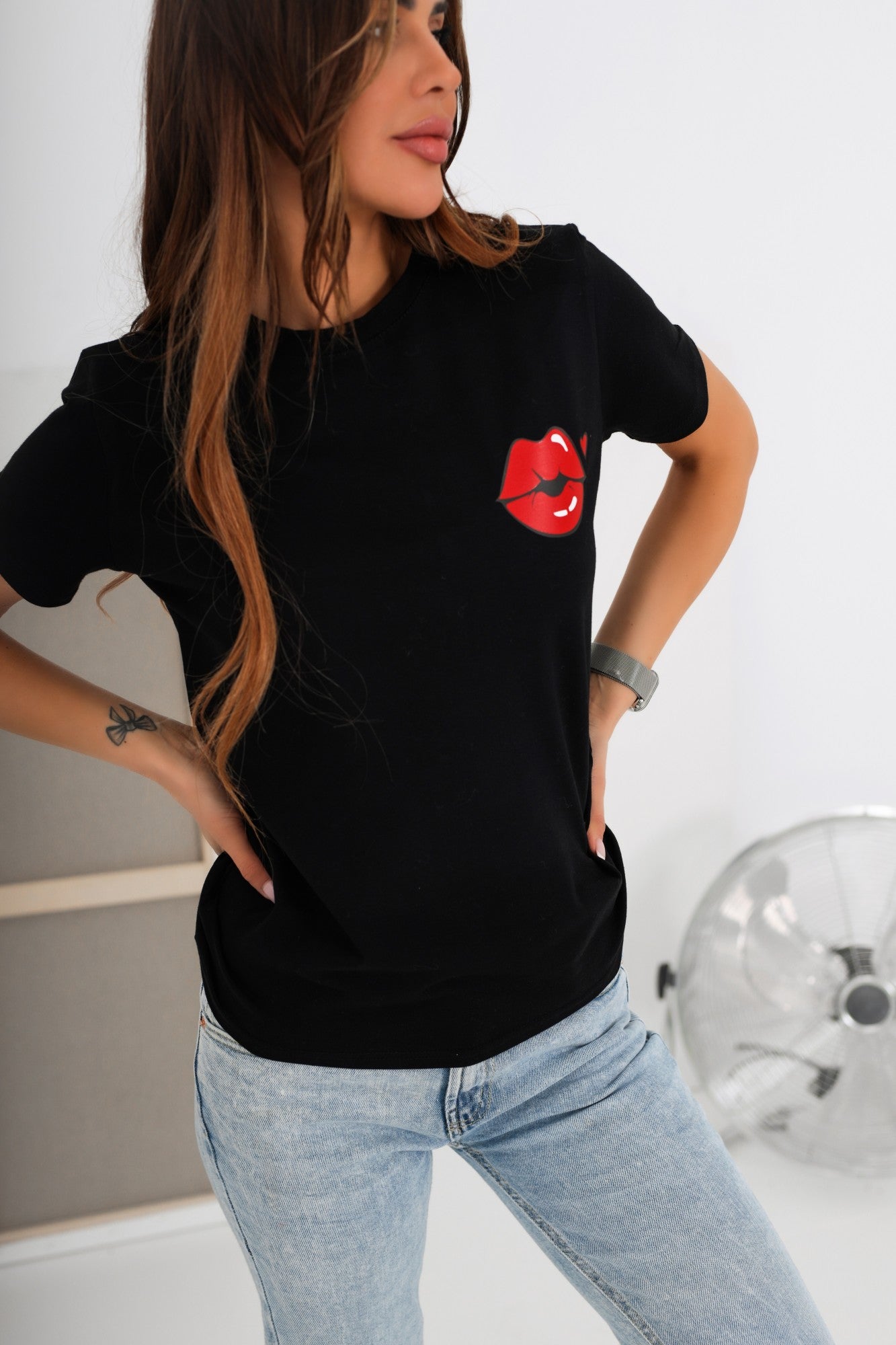 Bavlnené tričko Kiss čierne